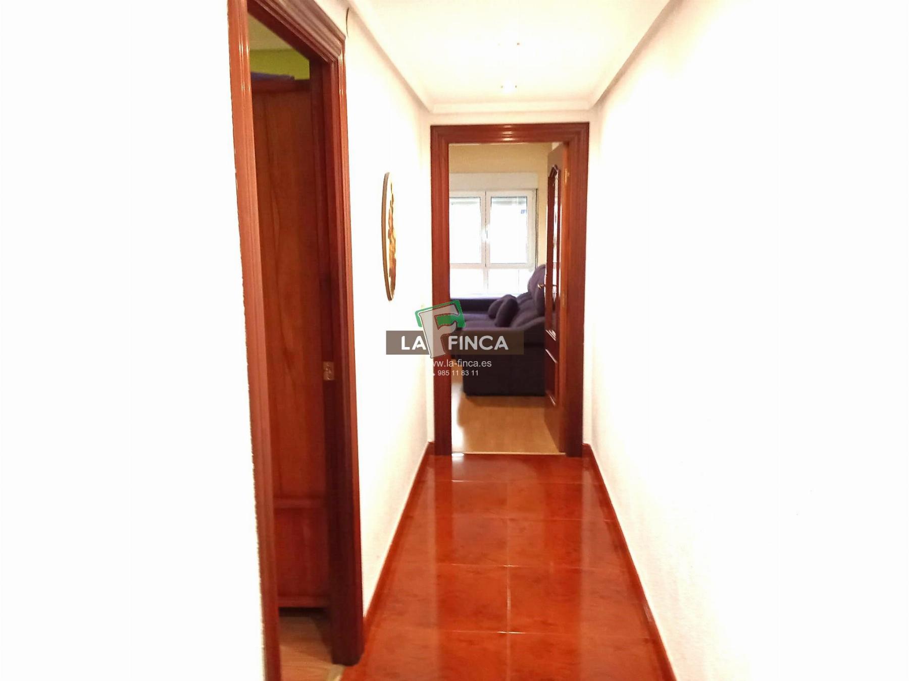 For sale of flat in Oviedo
