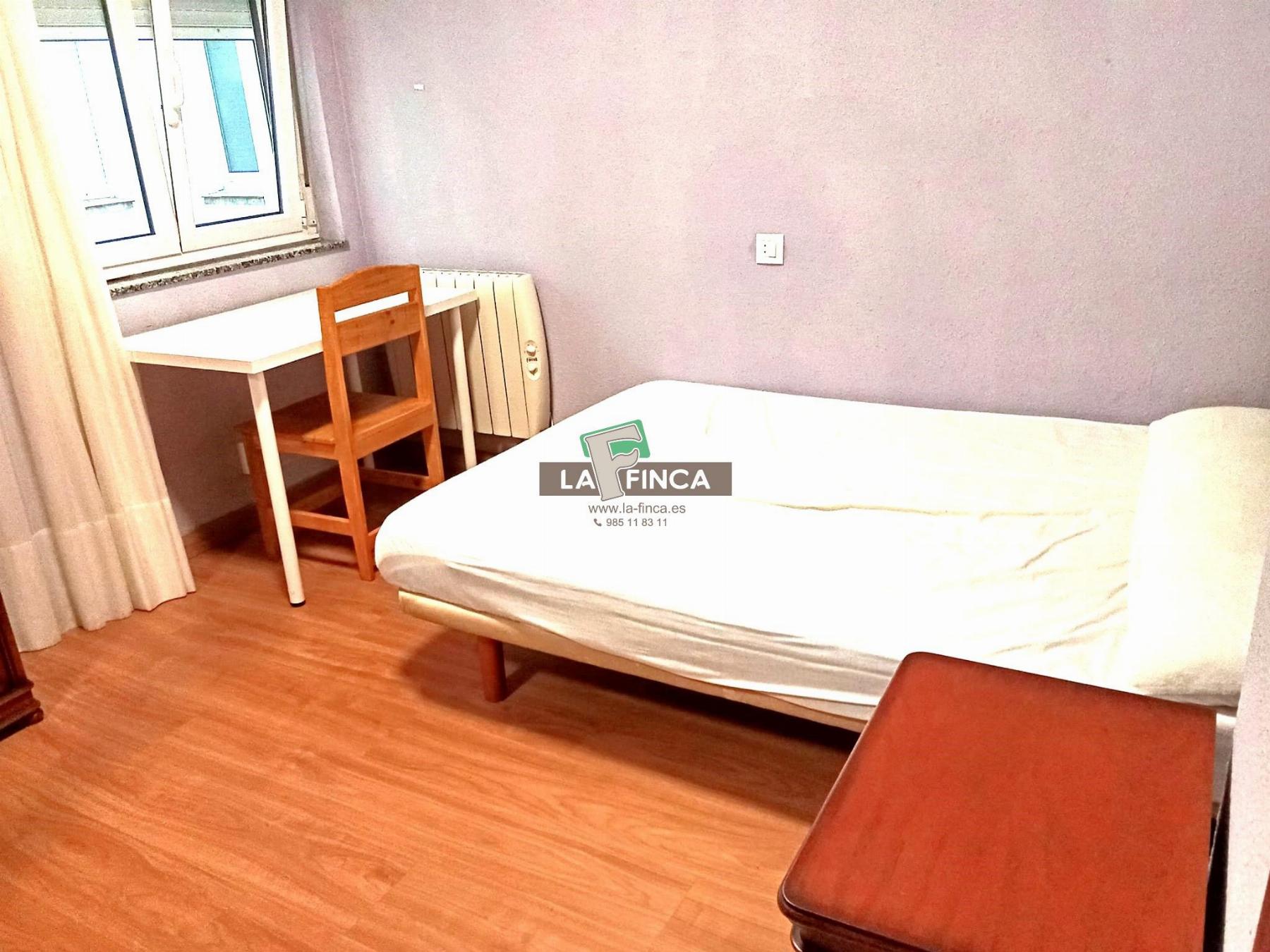 For sale of flat in Oviedo
