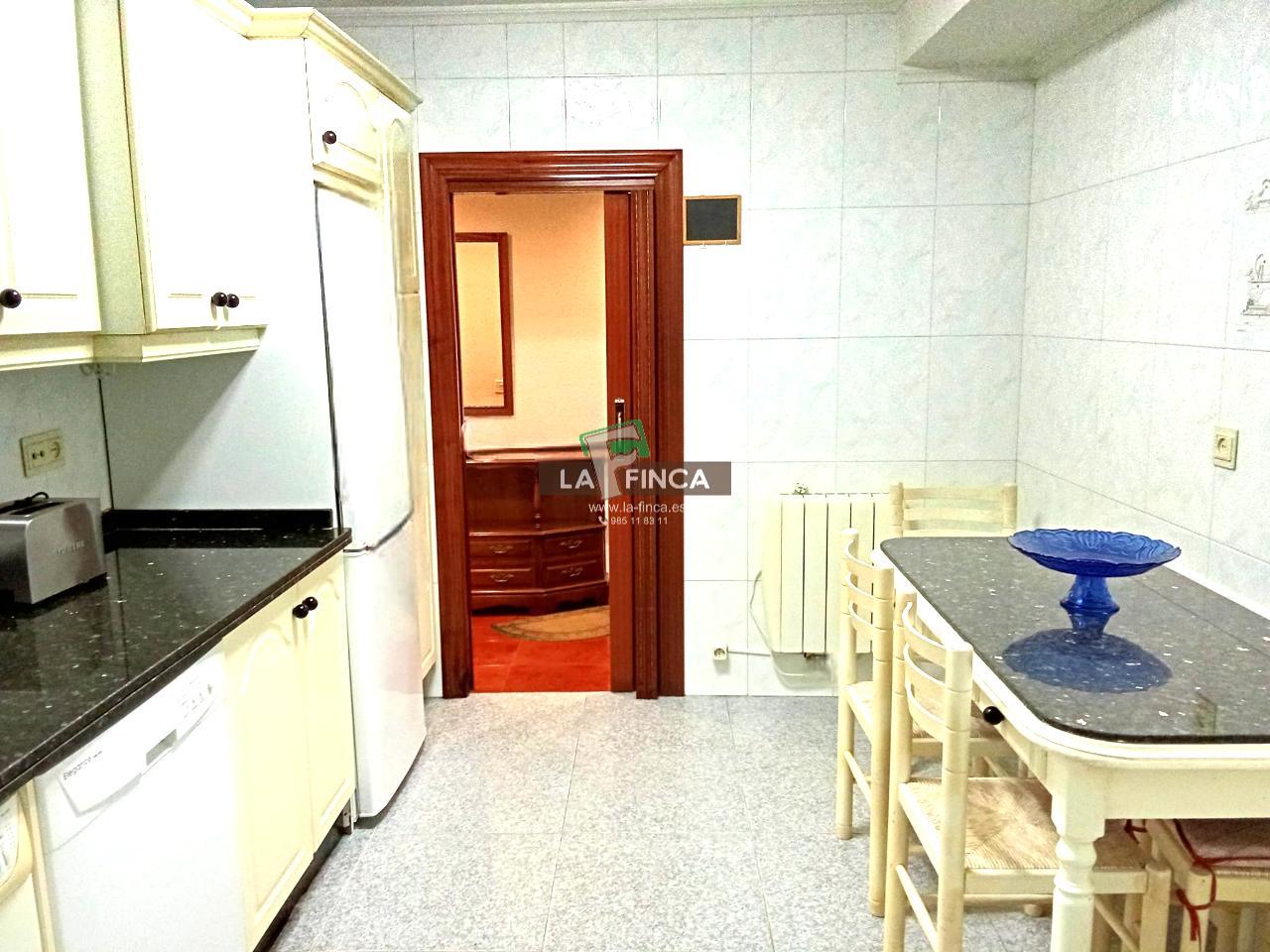 For sale of flat in Oviedo