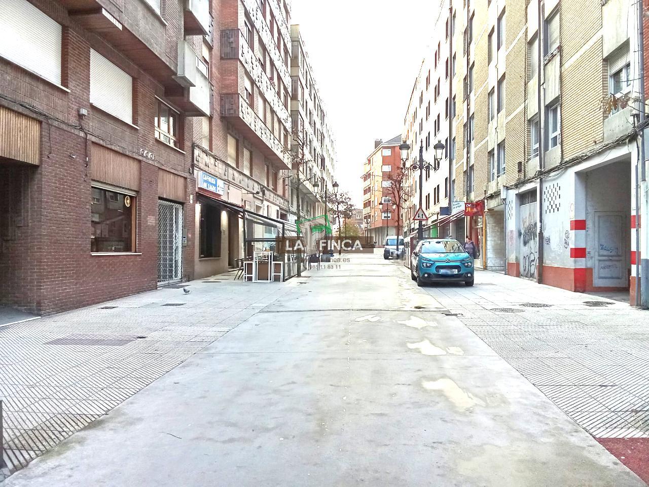 For sale of flat in Oviedo