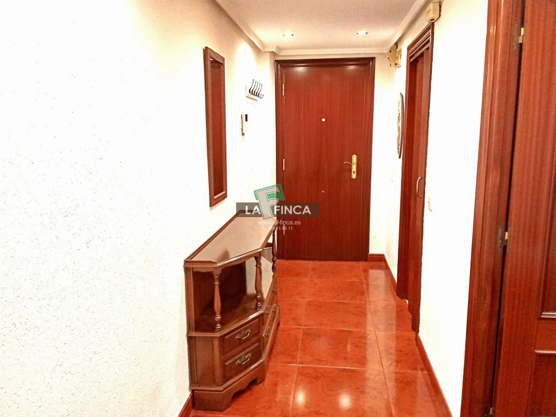 For sale of flat in Oviedo
