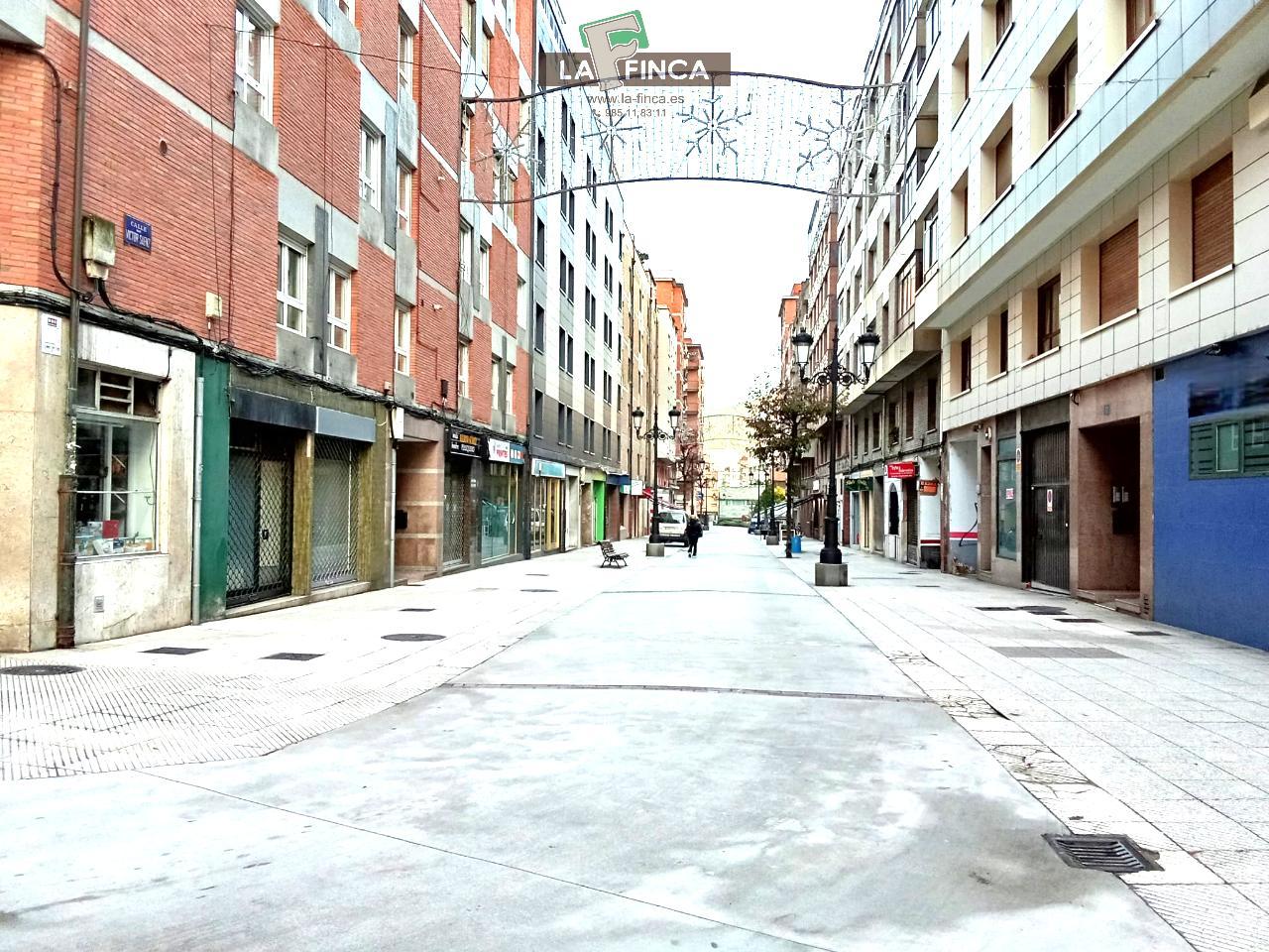 For sale of flat in Oviedo