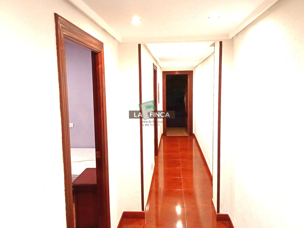 For sale of flat in Oviedo