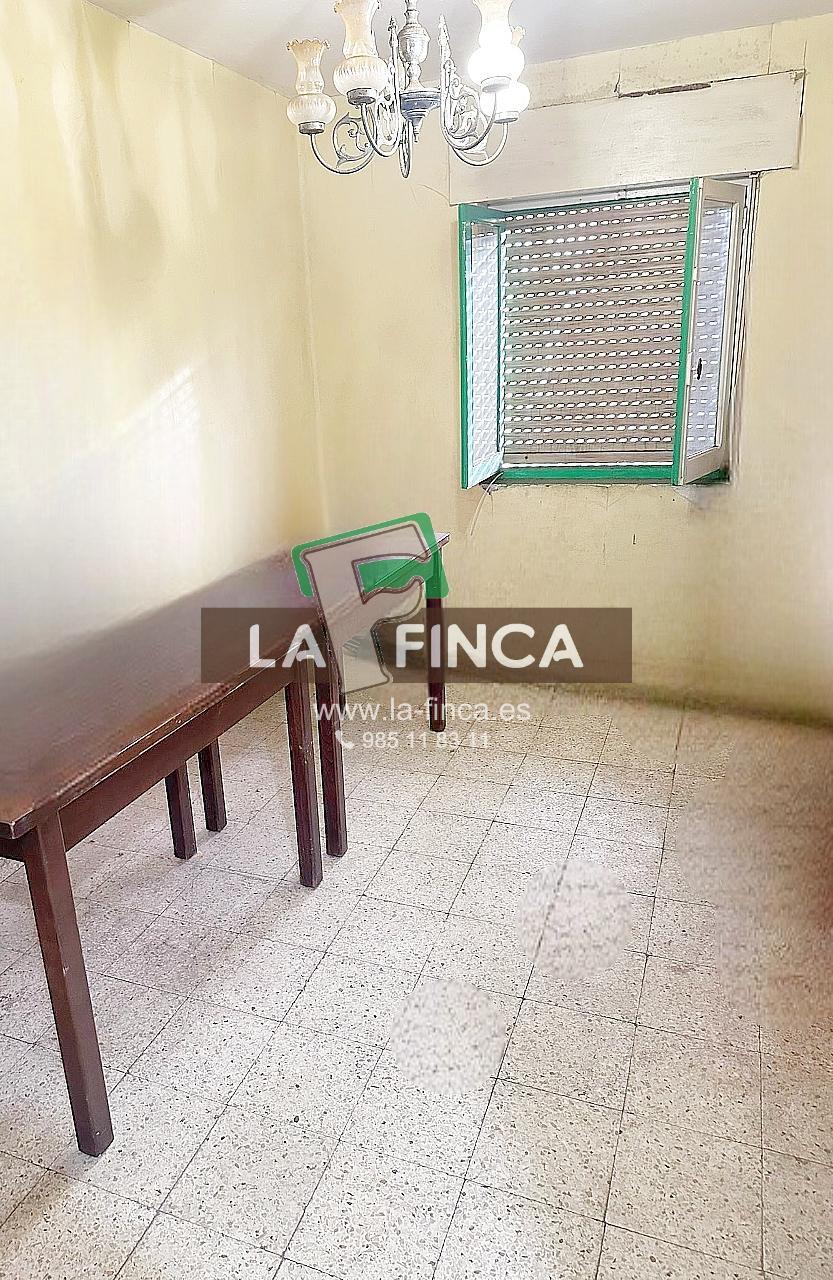 For sale of house in Gozón