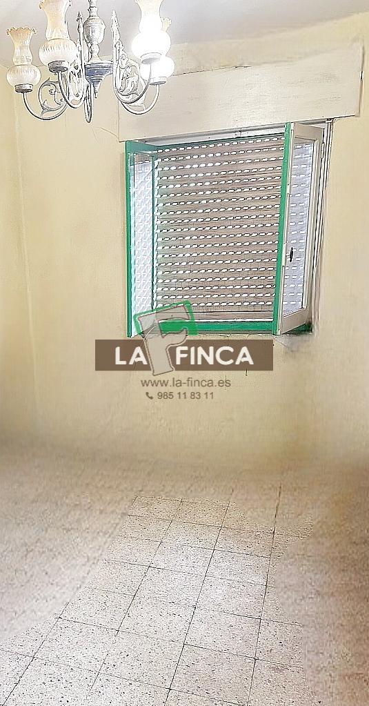 For sale of house in Gozón