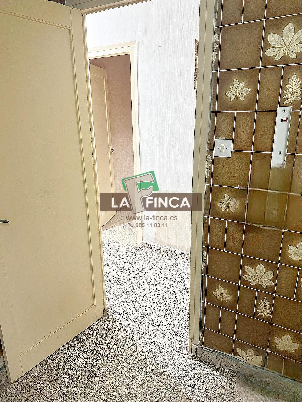 For sale of house in Gozón