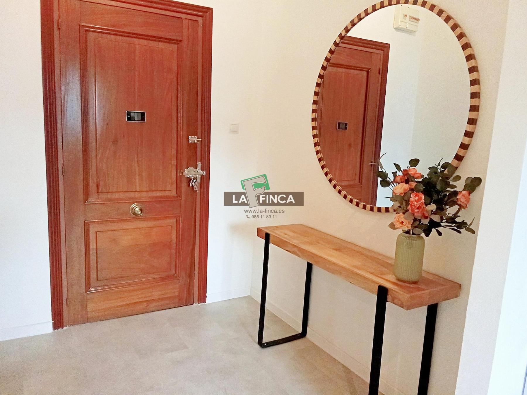 For sale of flat in Oviedo