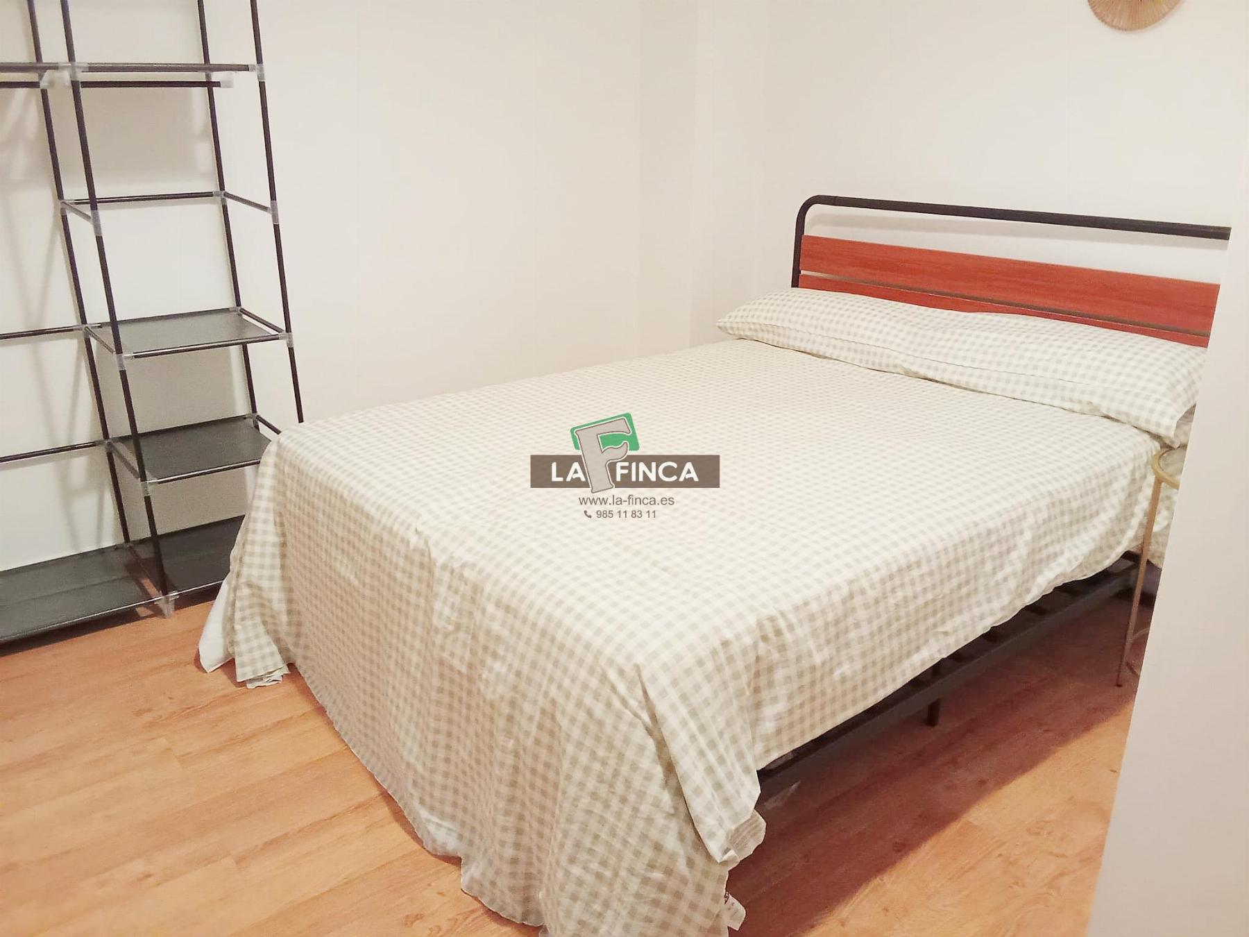 For sale of flat in Oviedo