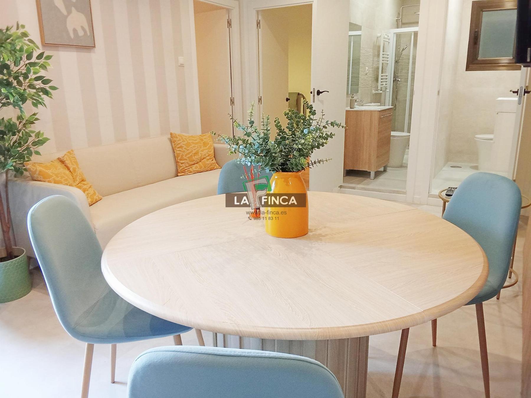 For sale of flat in Oviedo