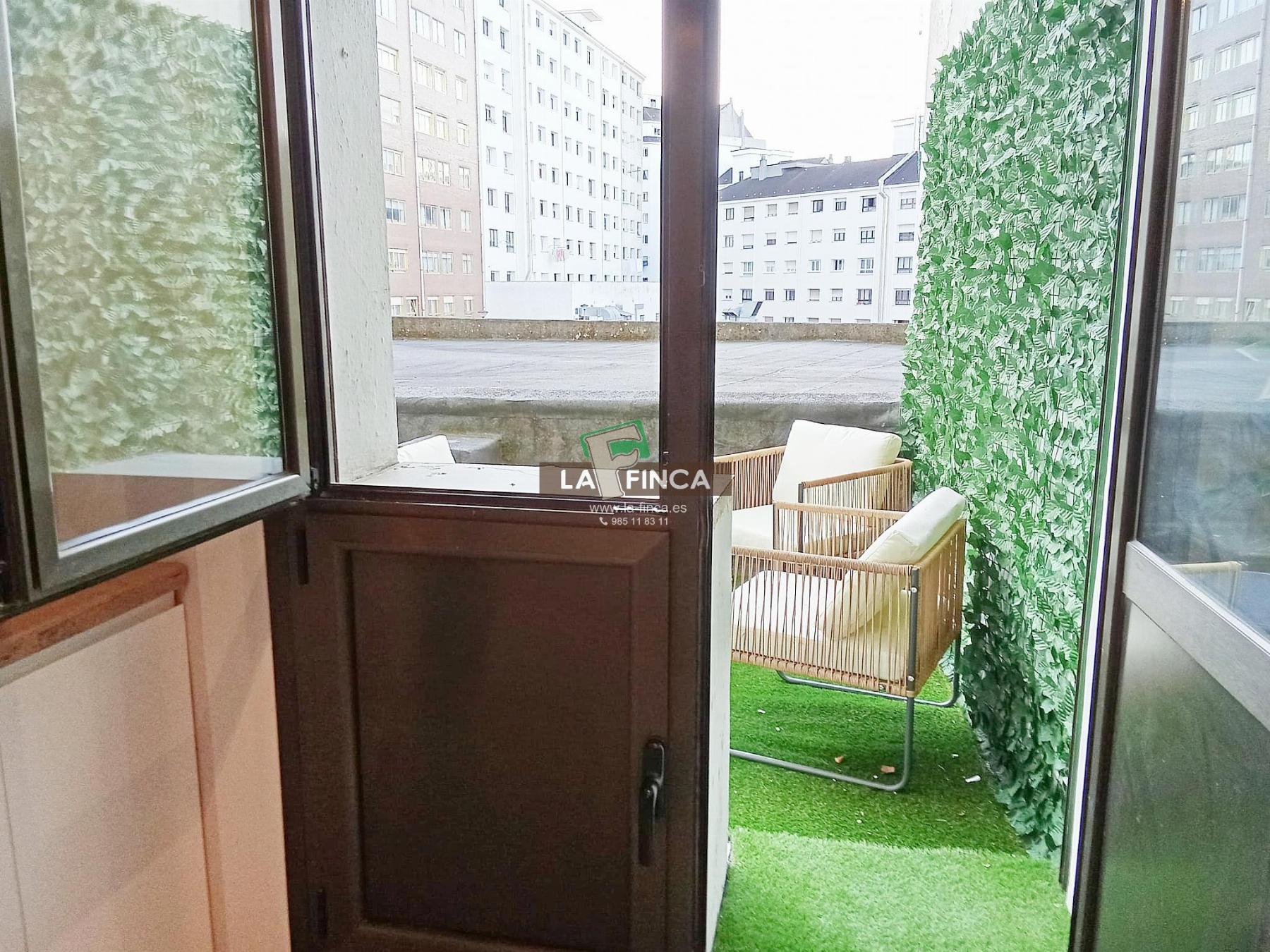 For sale of flat in Oviedo