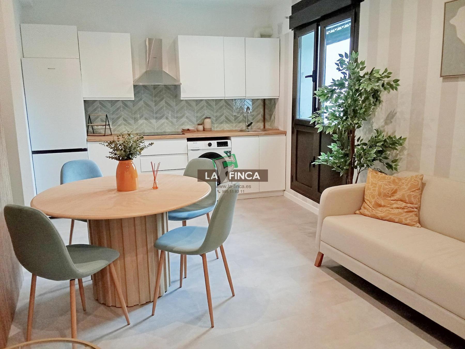 For sale of flat in Oviedo
