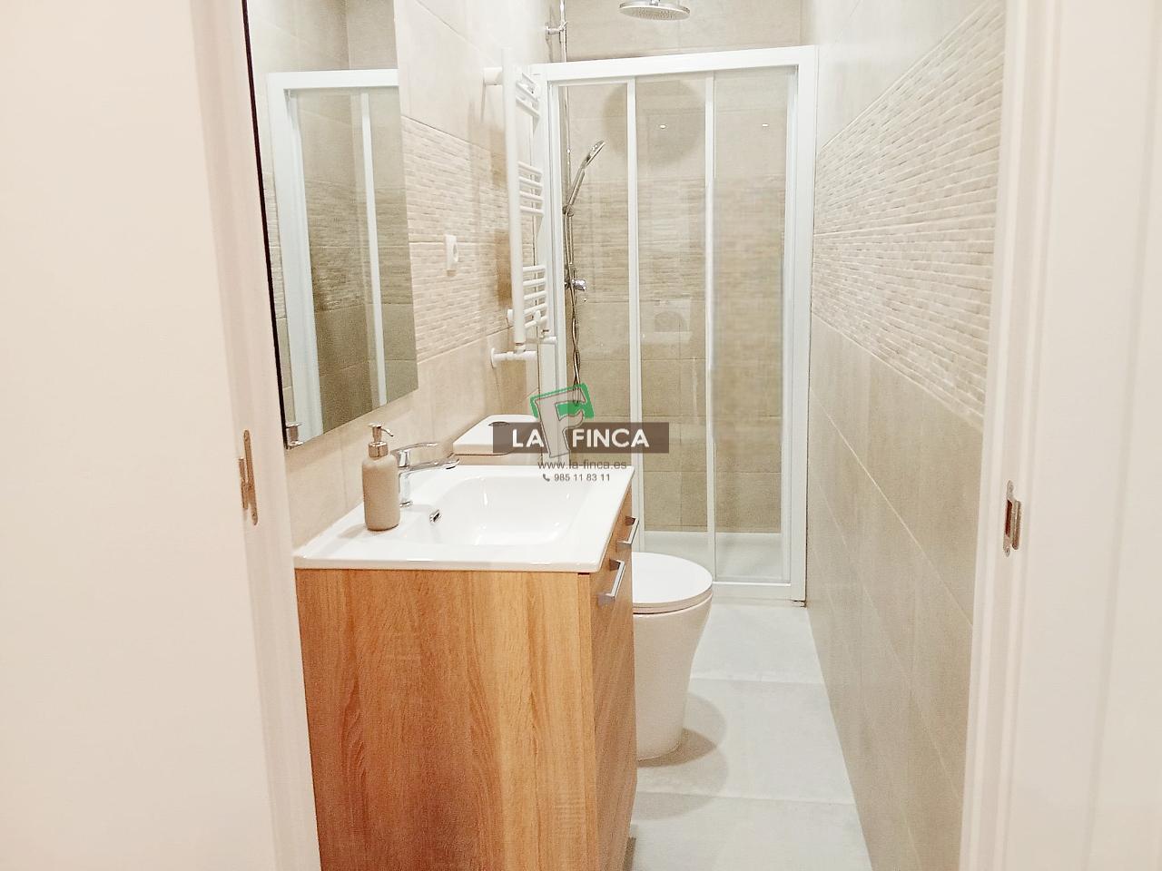 For sale of flat in Oviedo