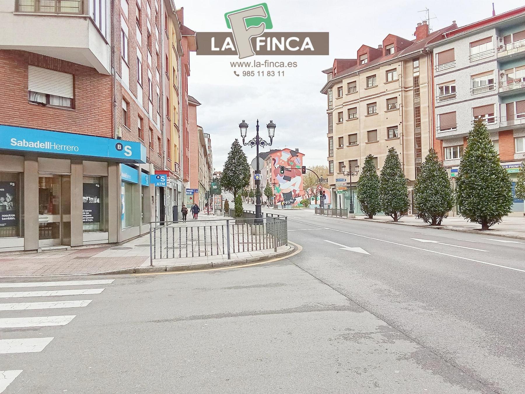For sale of flat in Oviedo