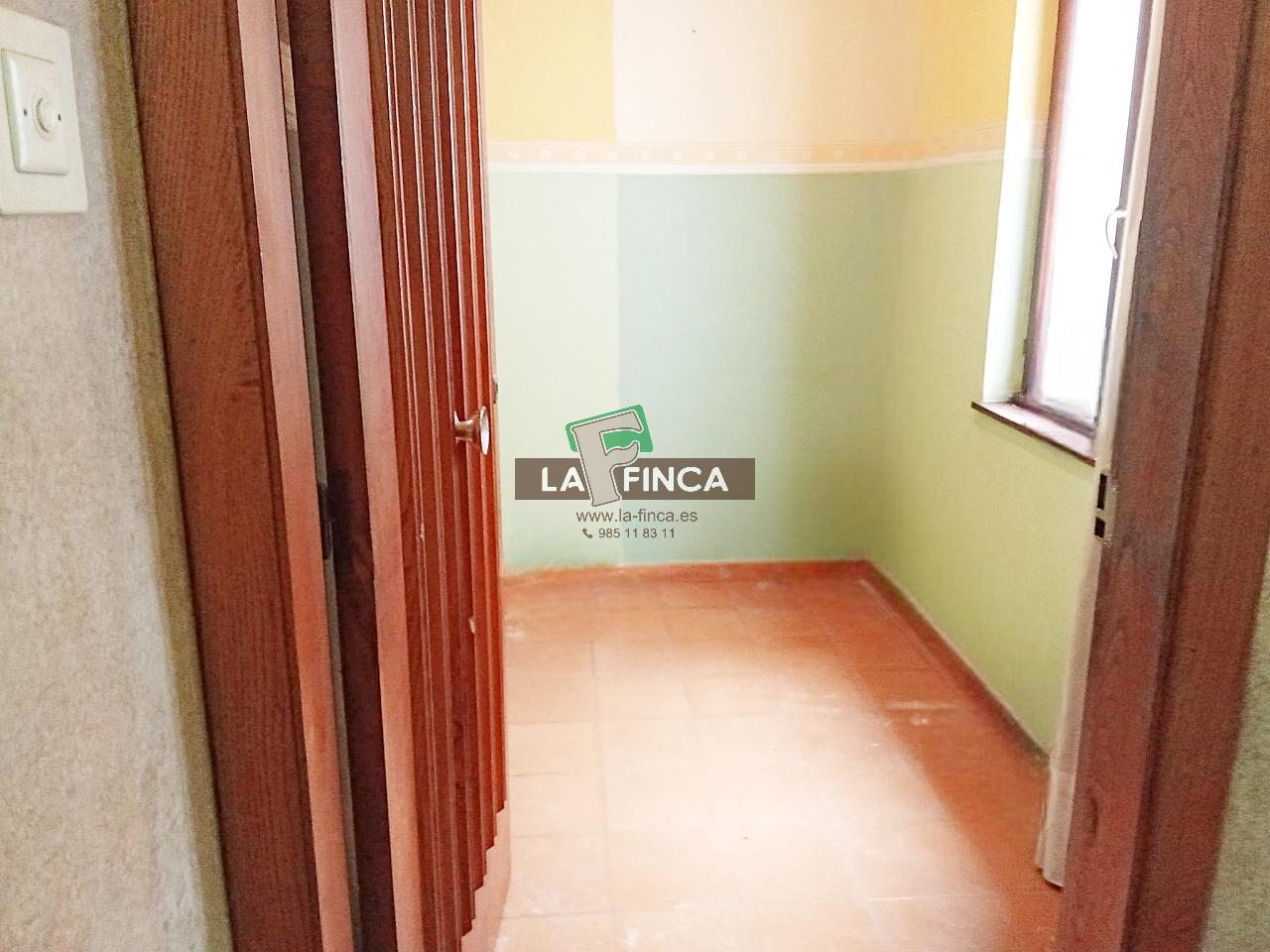 For sale of flat in Oviedo