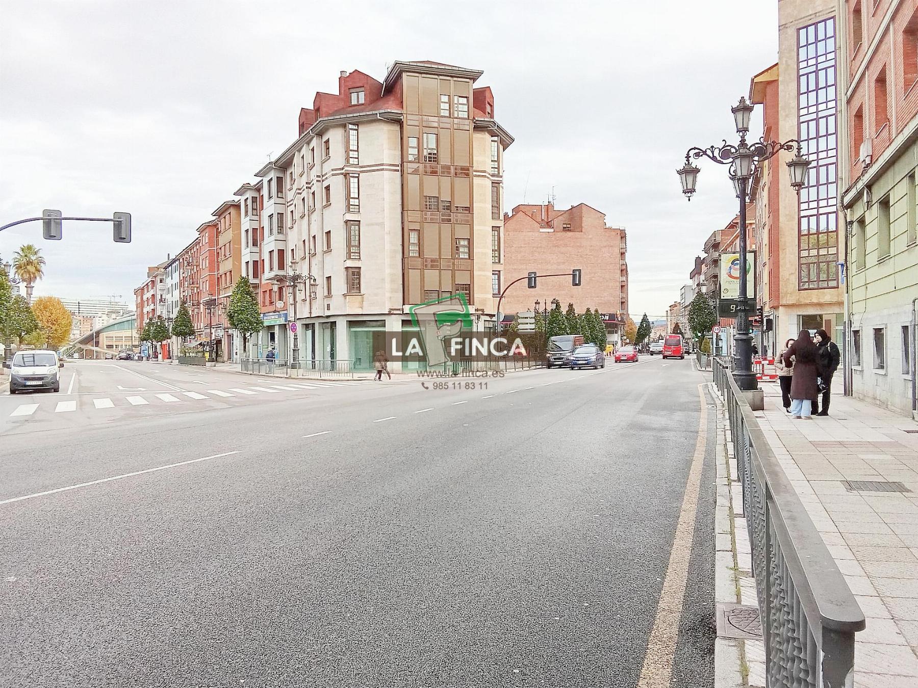 For sale of flat in Oviedo