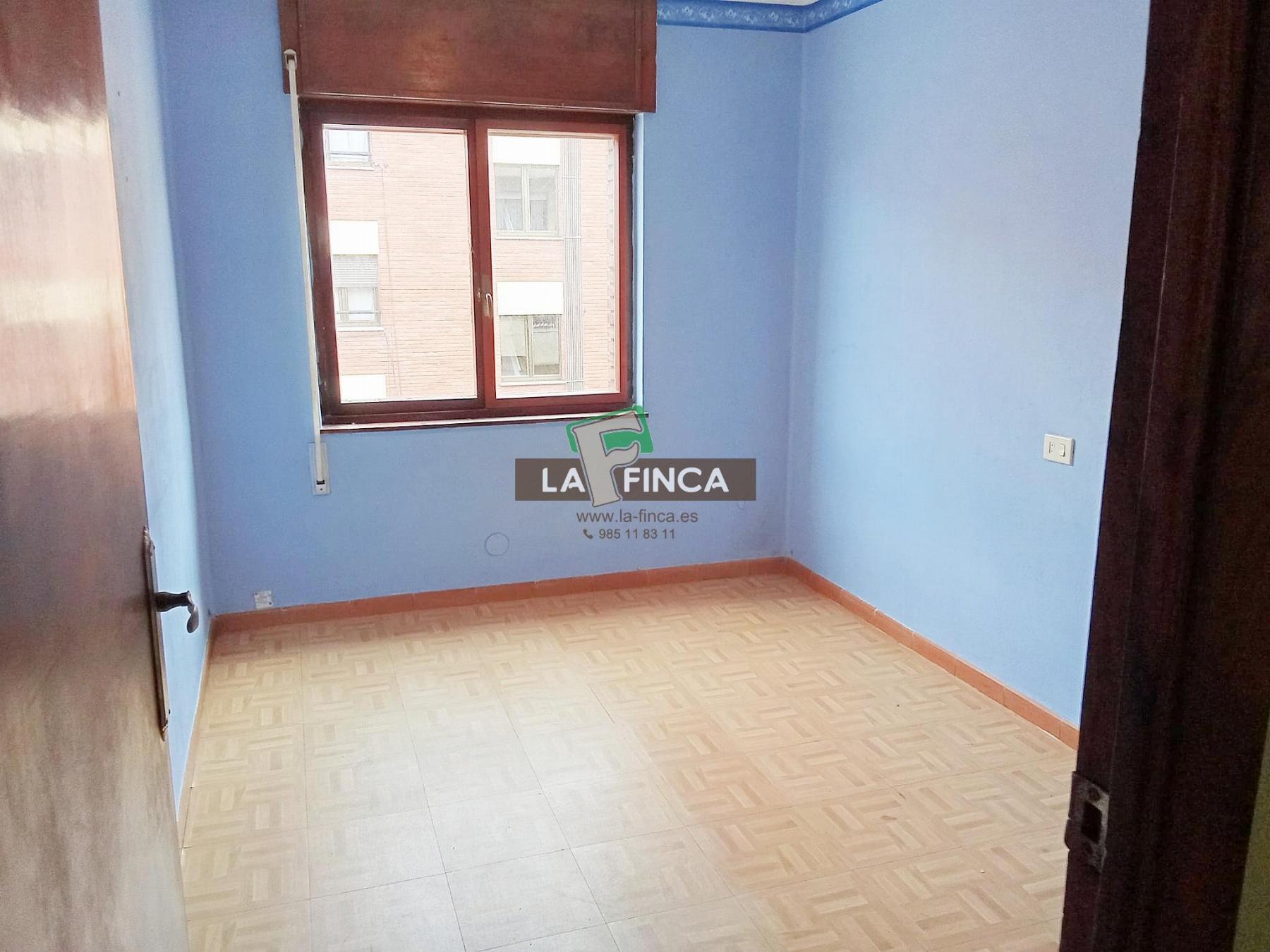 For sale of flat in Oviedo