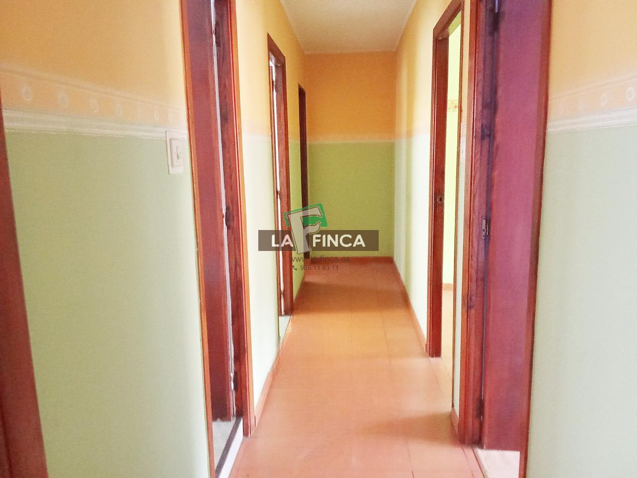 For sale of flat in Oviedo