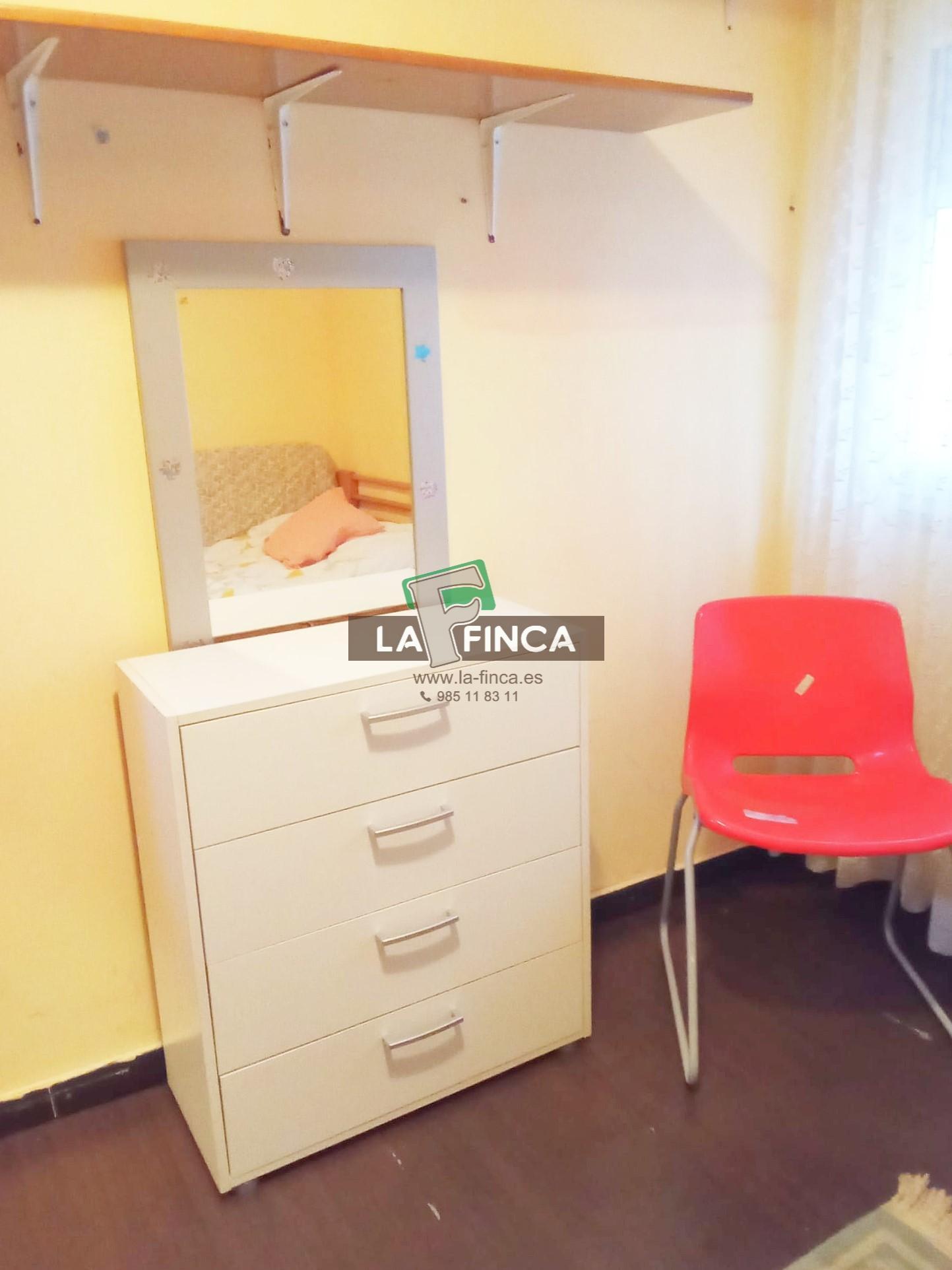 Venta de piso en Oviedo