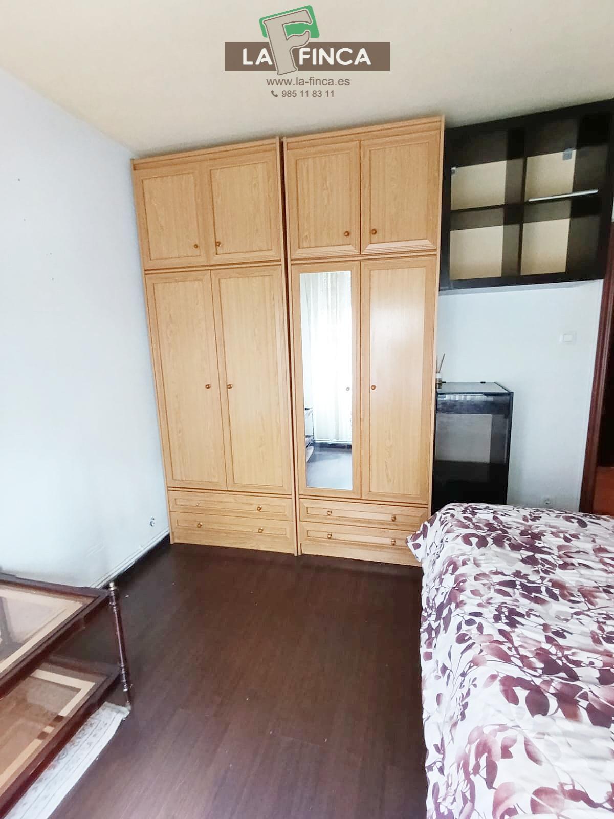 Venta de piso en Oviedo