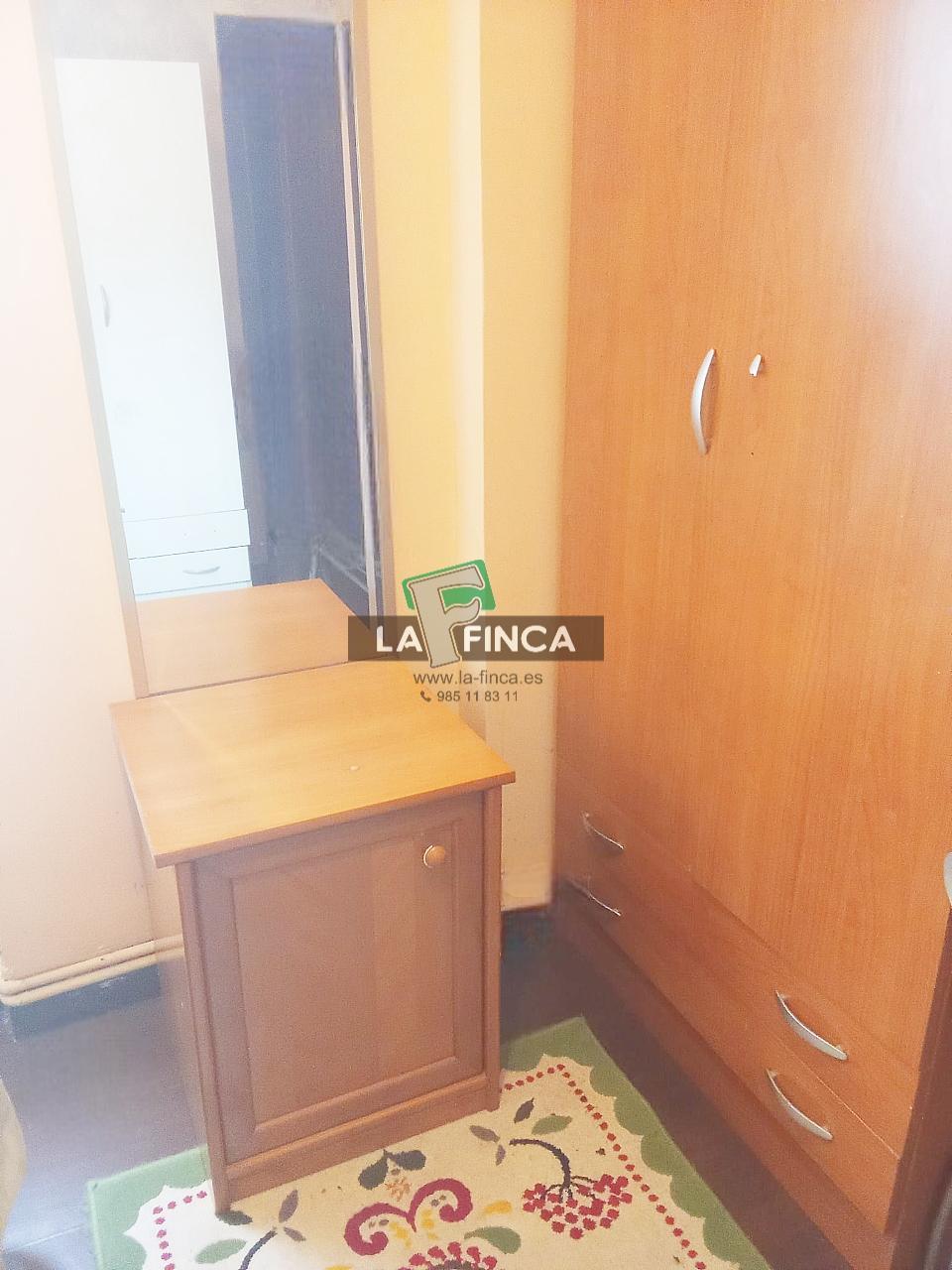 Venta de piso en Oviedo