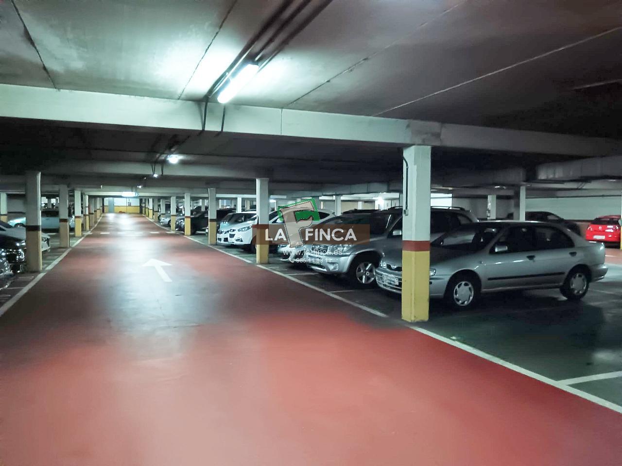 For sale of garage in Oviedo