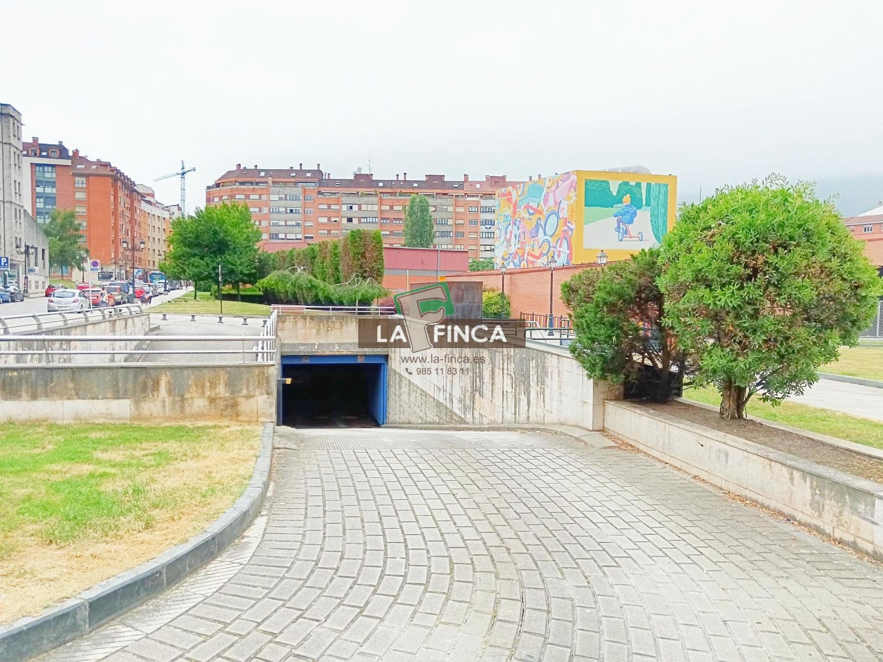 For sale of garage in Oviedo