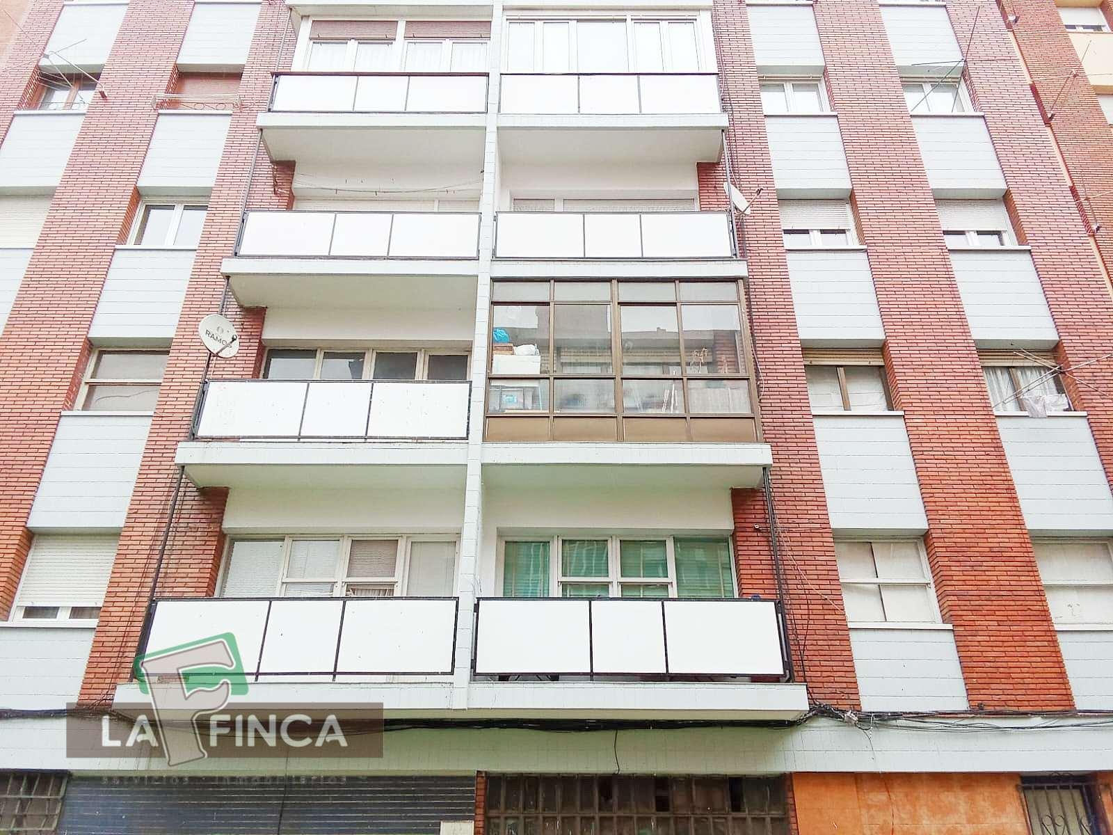 For sale of flat in Gijón