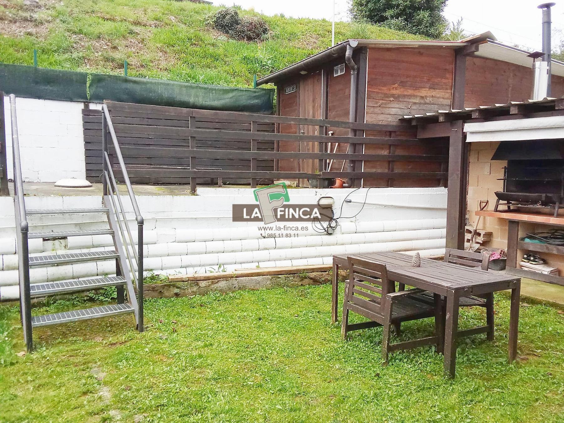 For sale of chalet in Soto del Barco