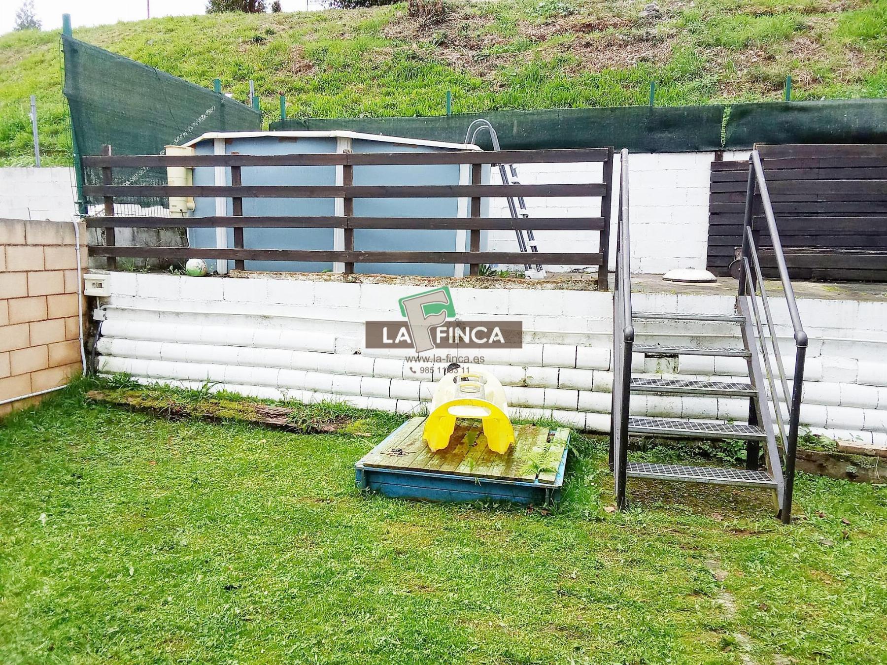 For sale of chalet in Soto del Barco