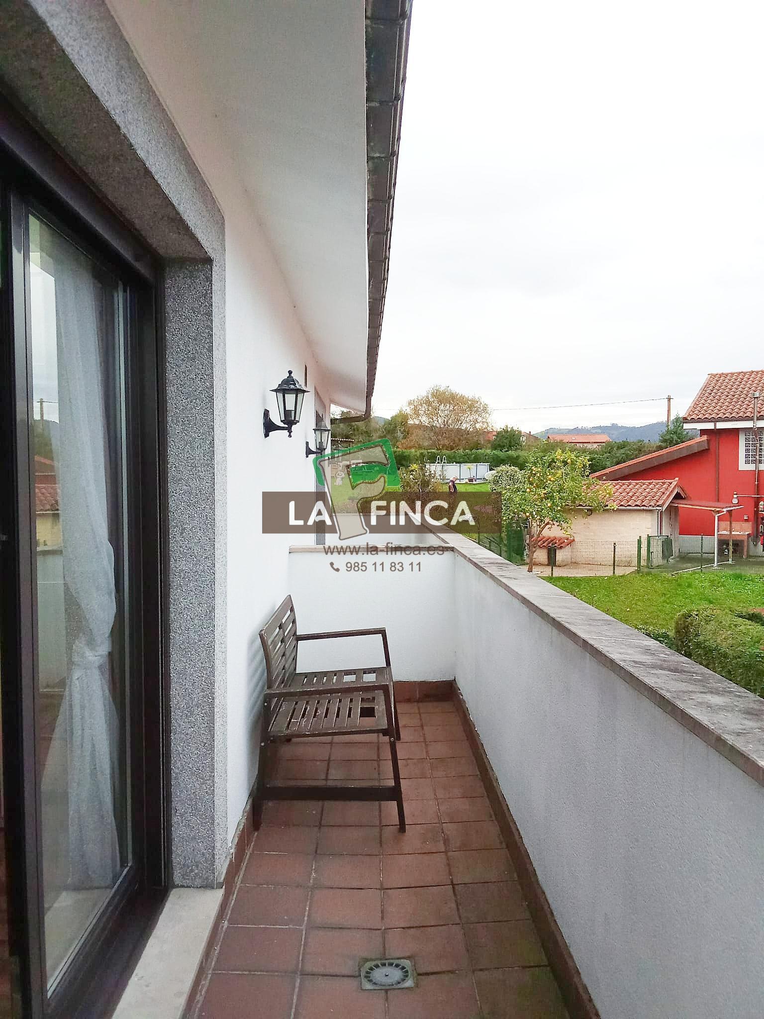 For sale of chalet in Soto del Barco