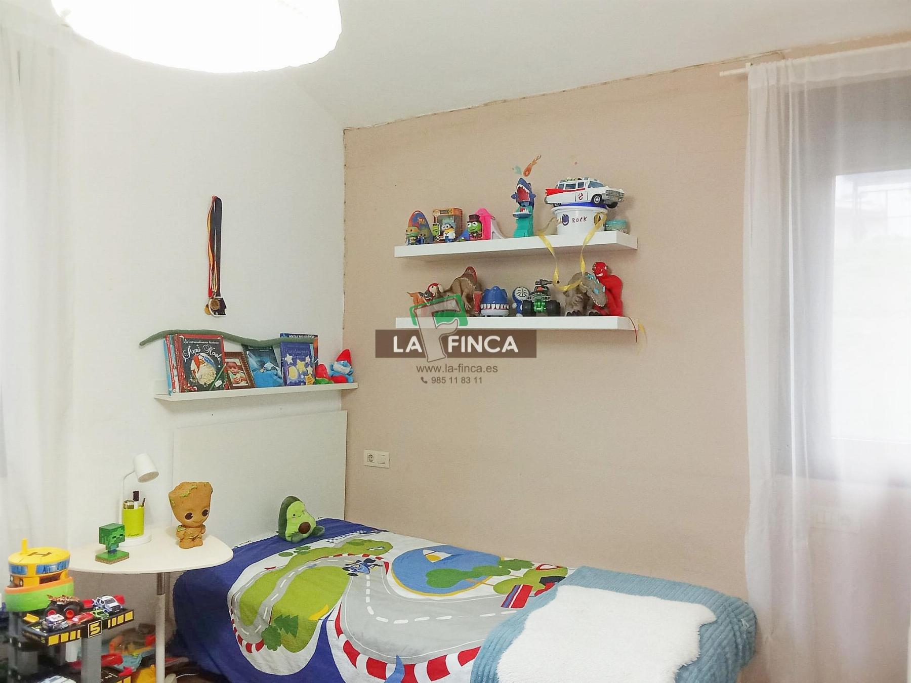 For sale of chalet in Soto del Barco
