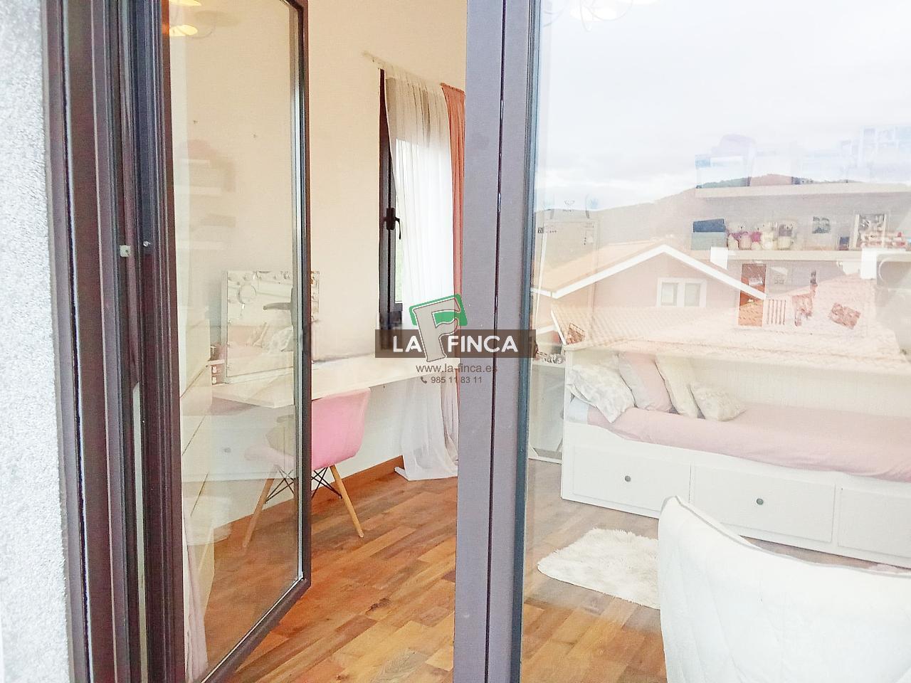 For sale of chalet in Soto del Barco