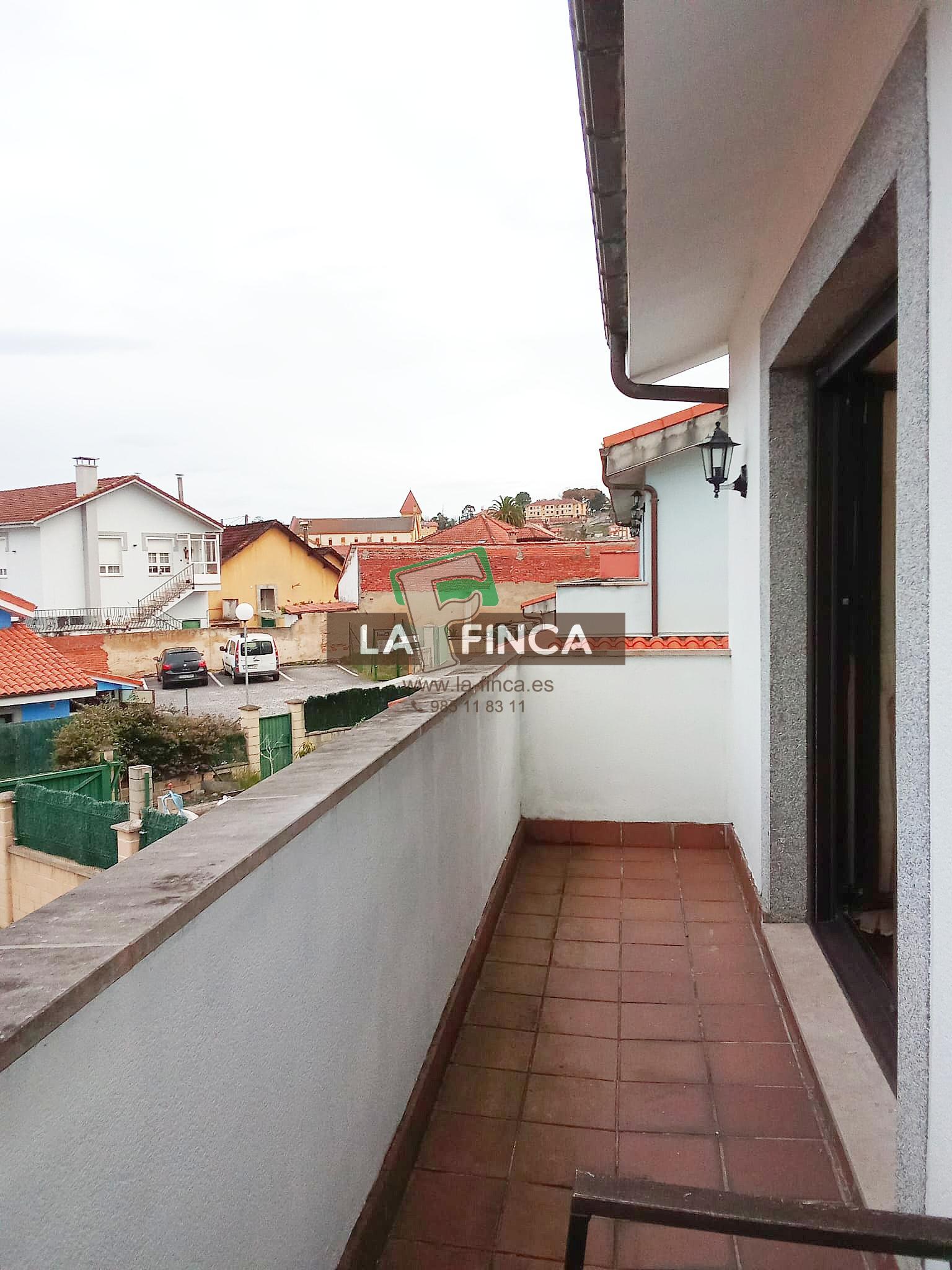 For sale of chalet in Soto del Barco