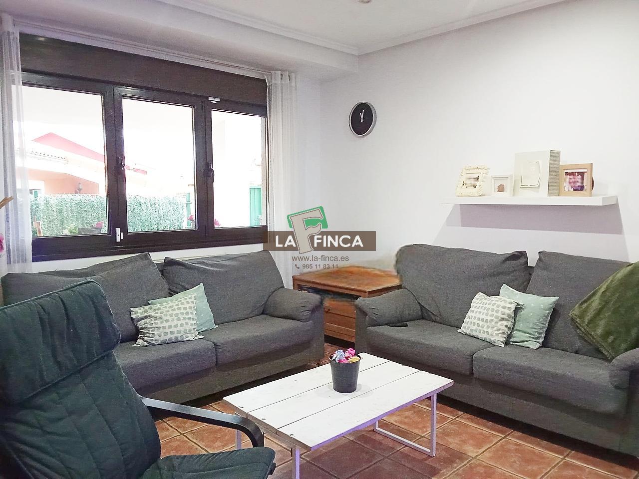 For sale of chalet in Soto del Barco