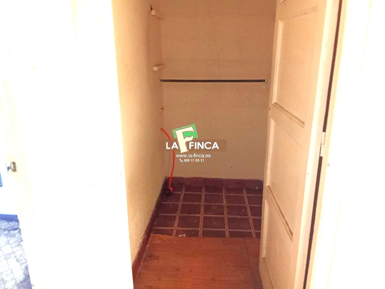 Venta de piso en Oviedo