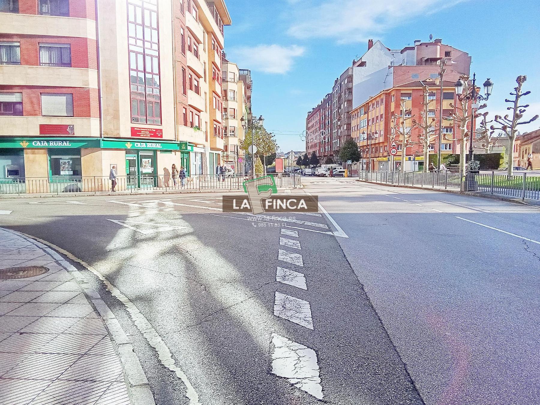 Venta de piso en Oviedo