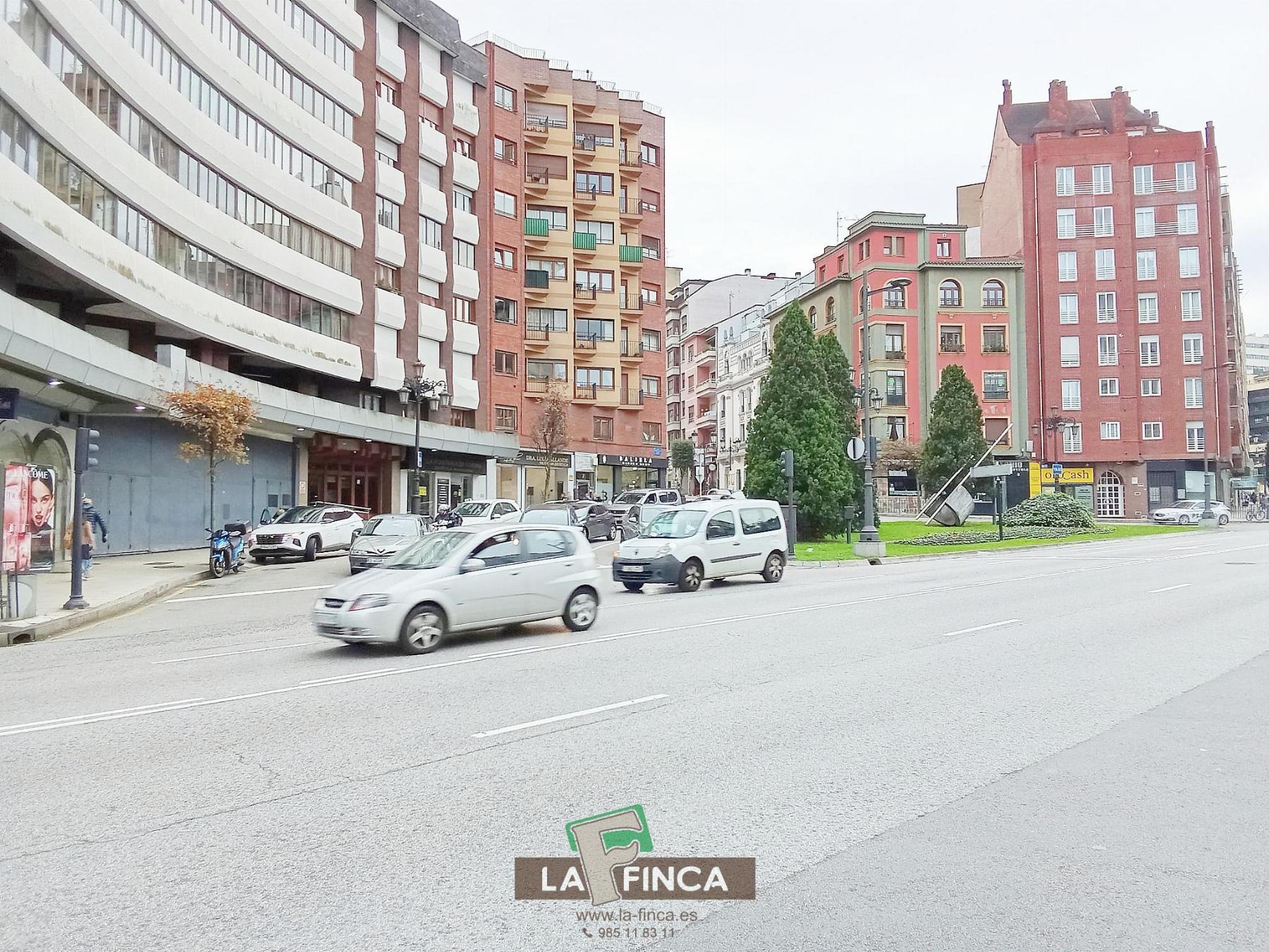 For sale of office in Oviedo