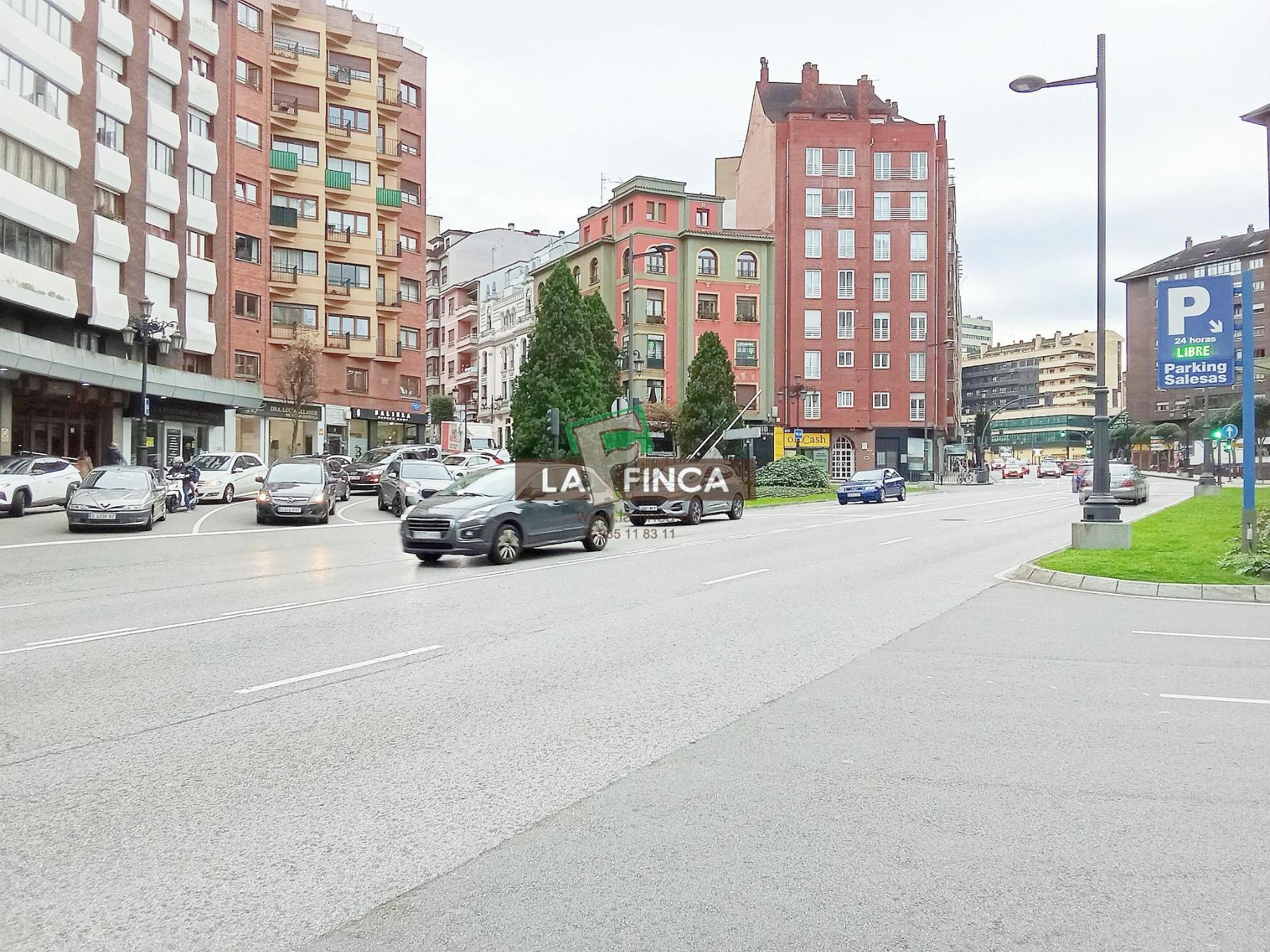 For sale of office in Oviedo