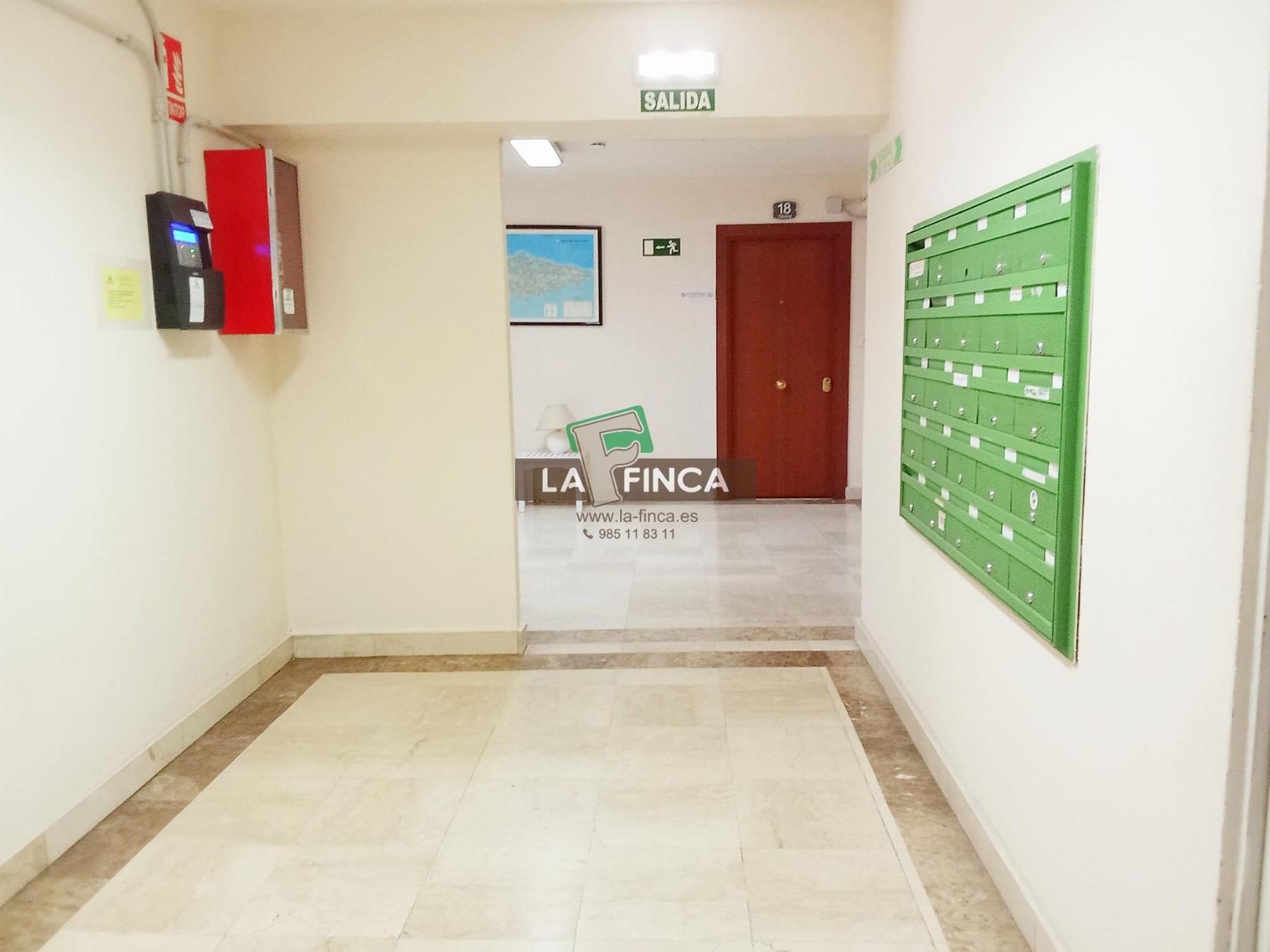 For sale of office in Oviedo