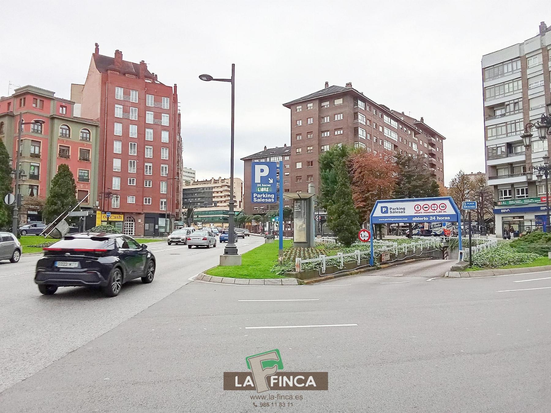 For sale of office in Oviedo