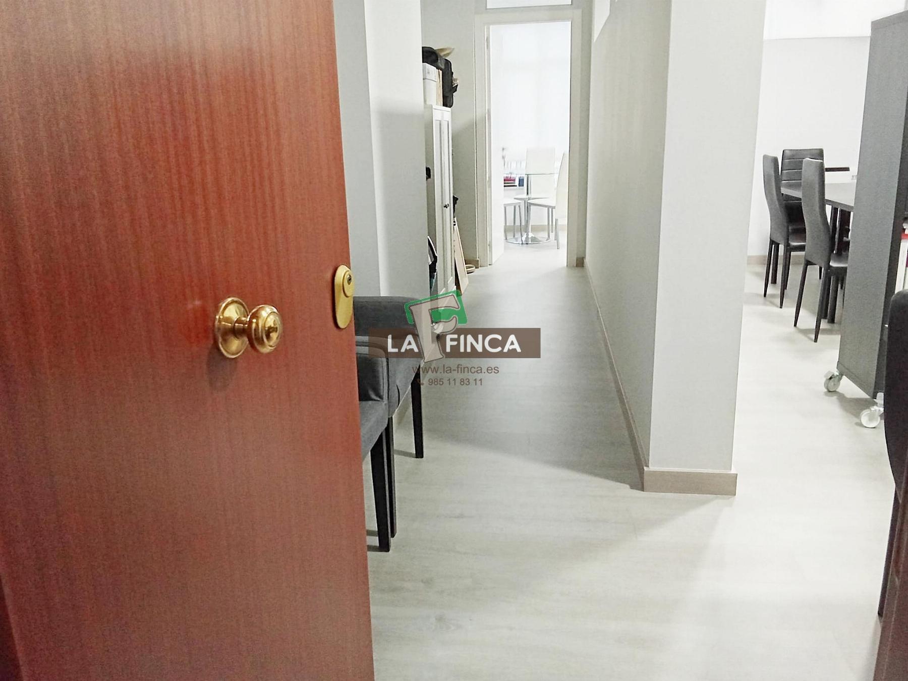 For sale of office in Oviedo