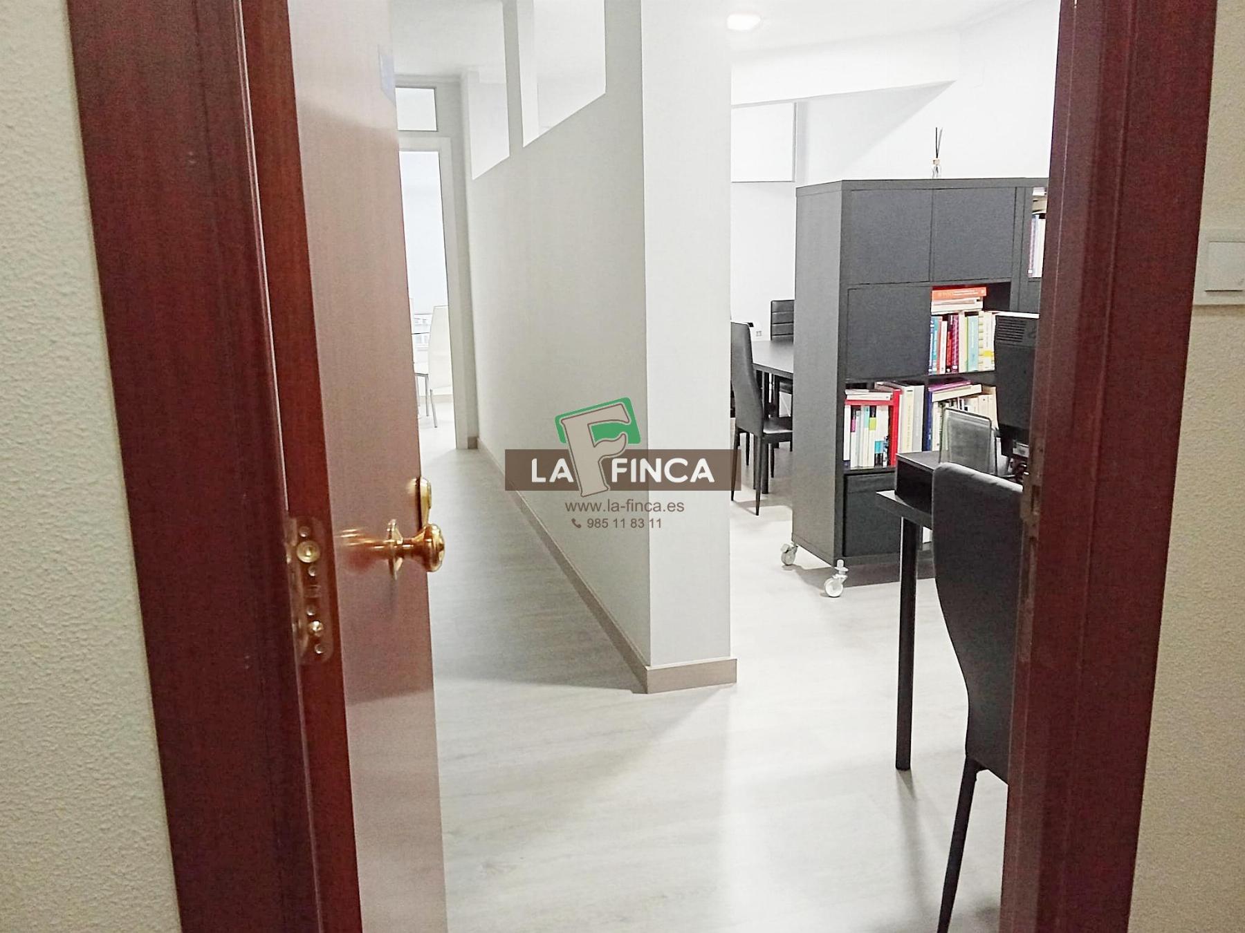For sale of office in Oviedo