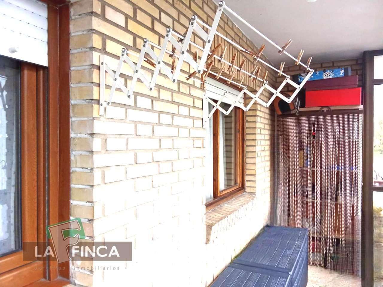 Venta de piso en Castrillón