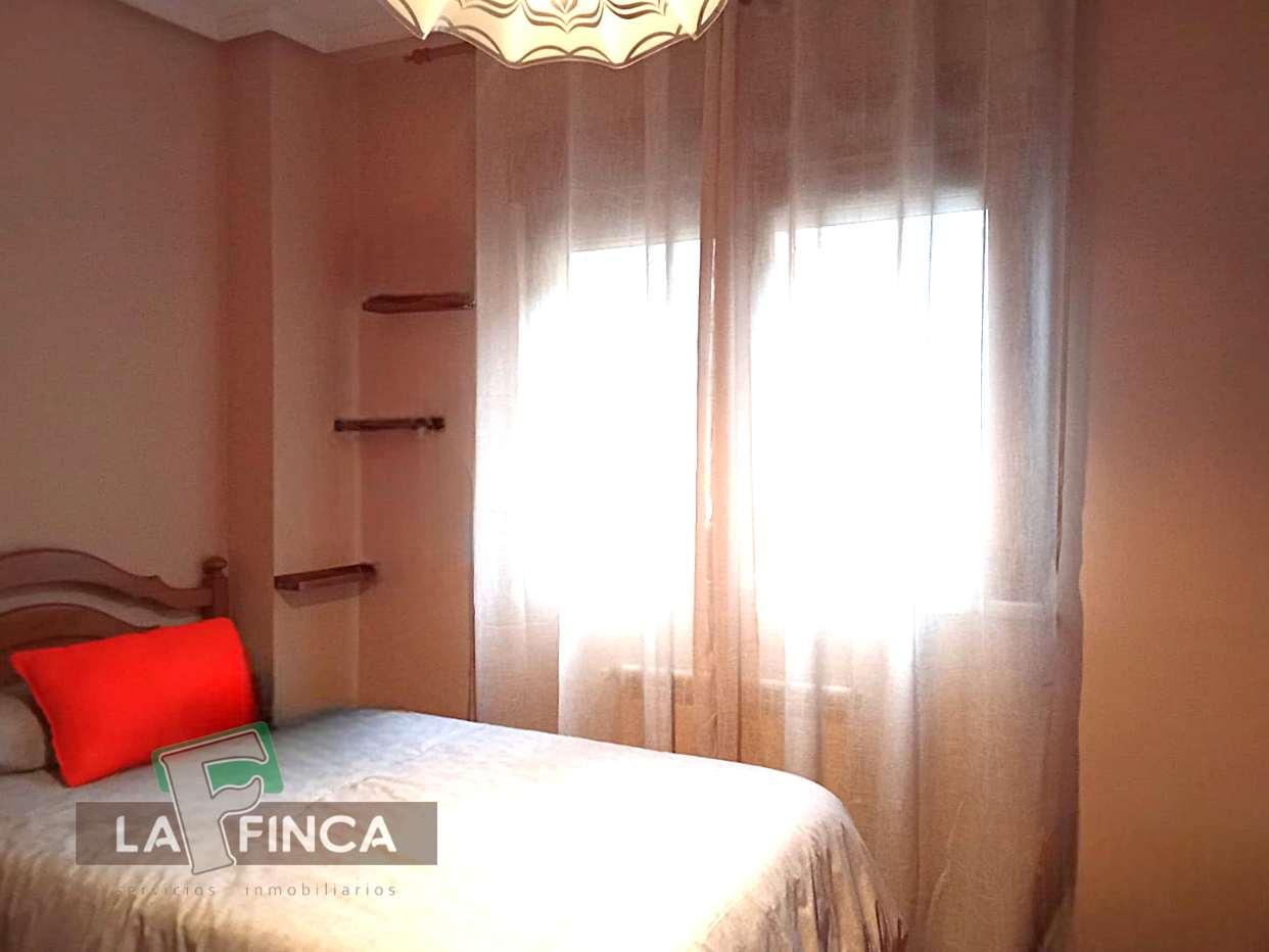 Venta de piso en Castrillón