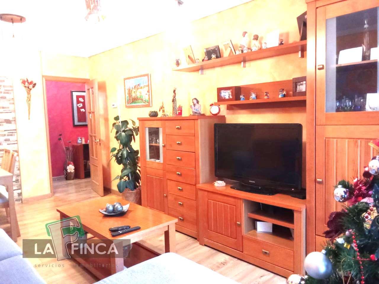 Venta de piso en Castrillón