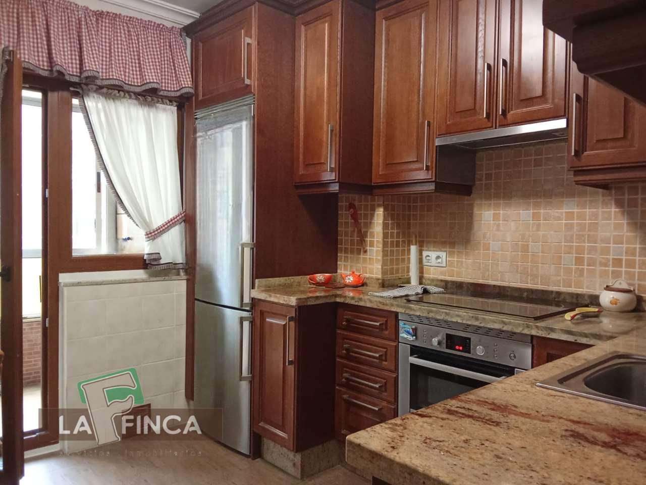 Venta de piso en Castrillón