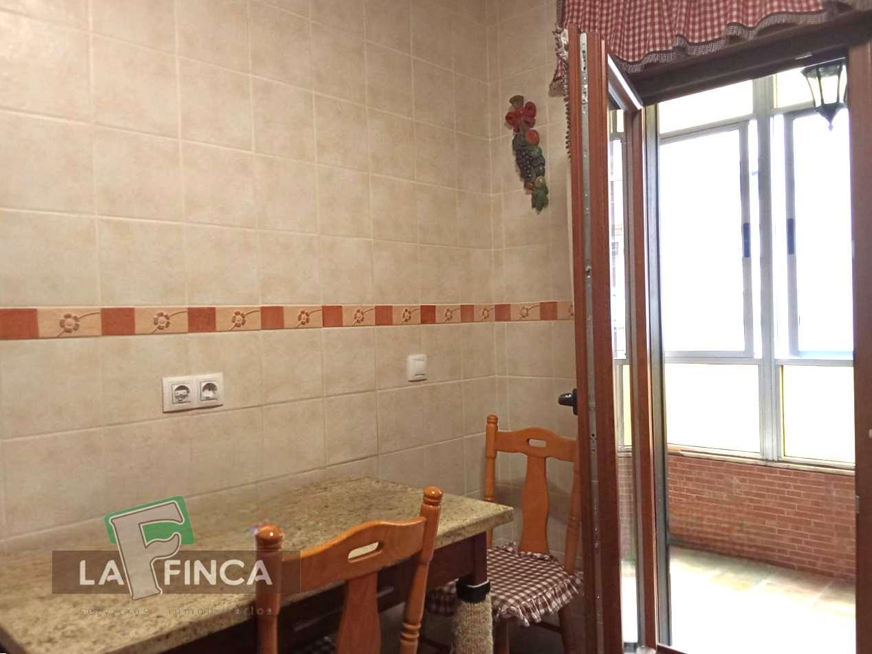Venta de piso en Castrillón
