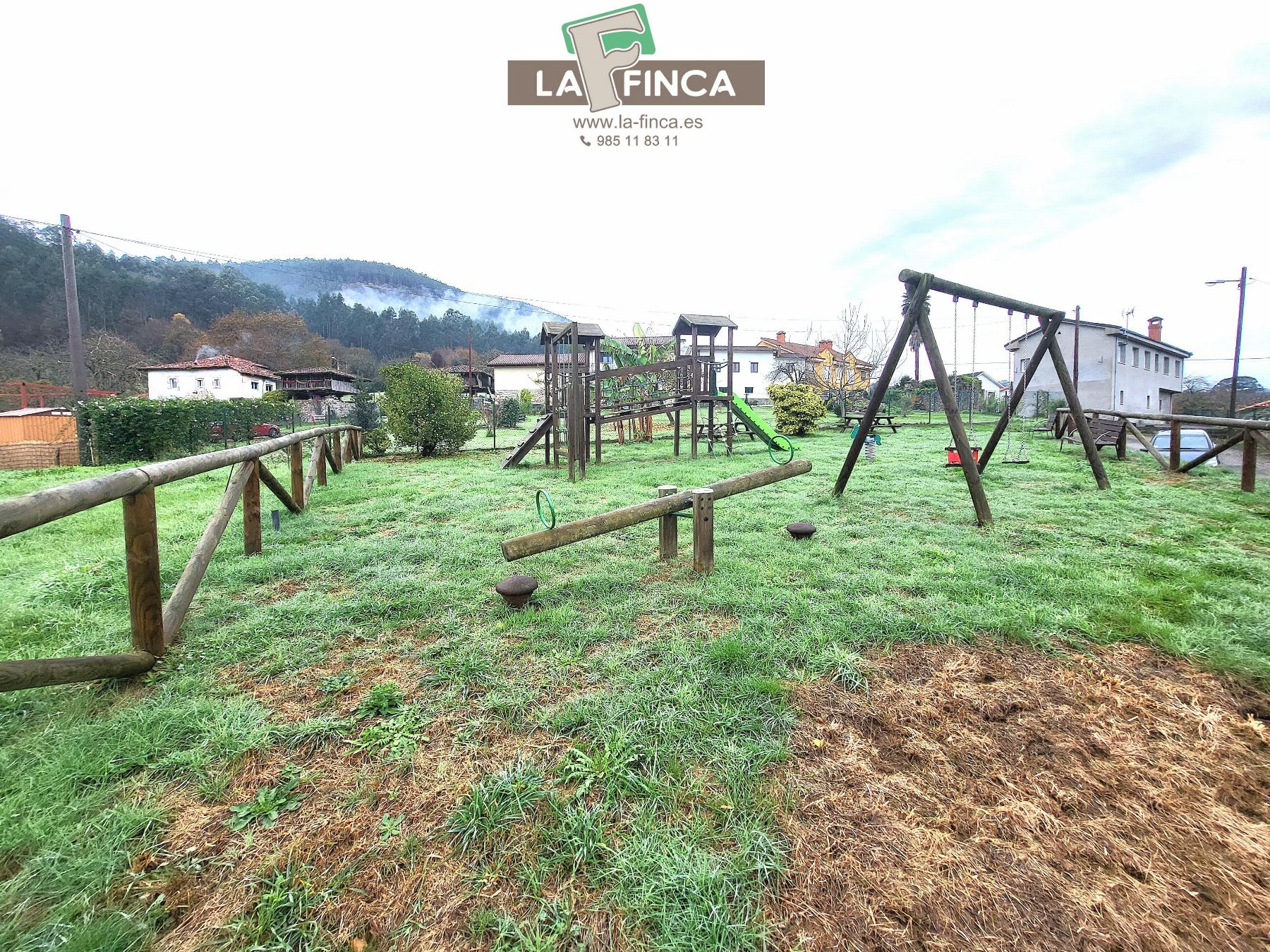 For sale of chalet in Pravia