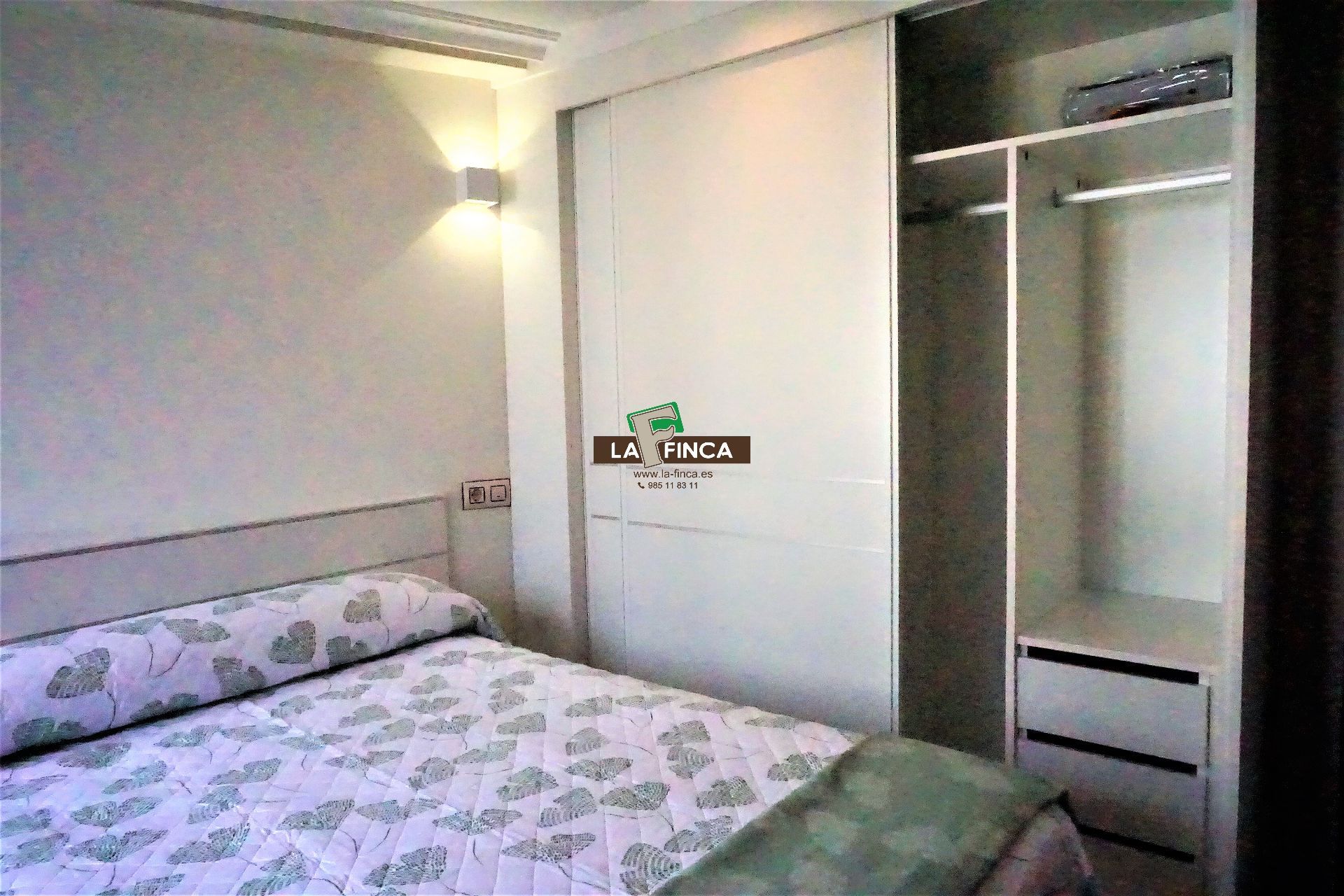 For rent of study in Oviedo