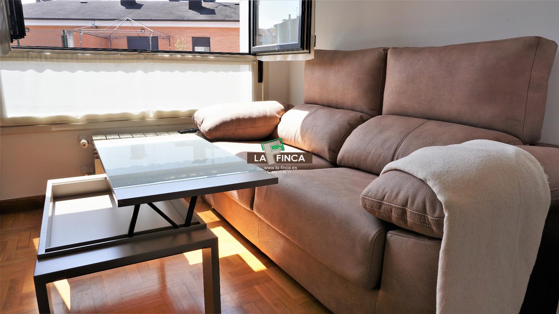 For rent of apartment in Oviedo